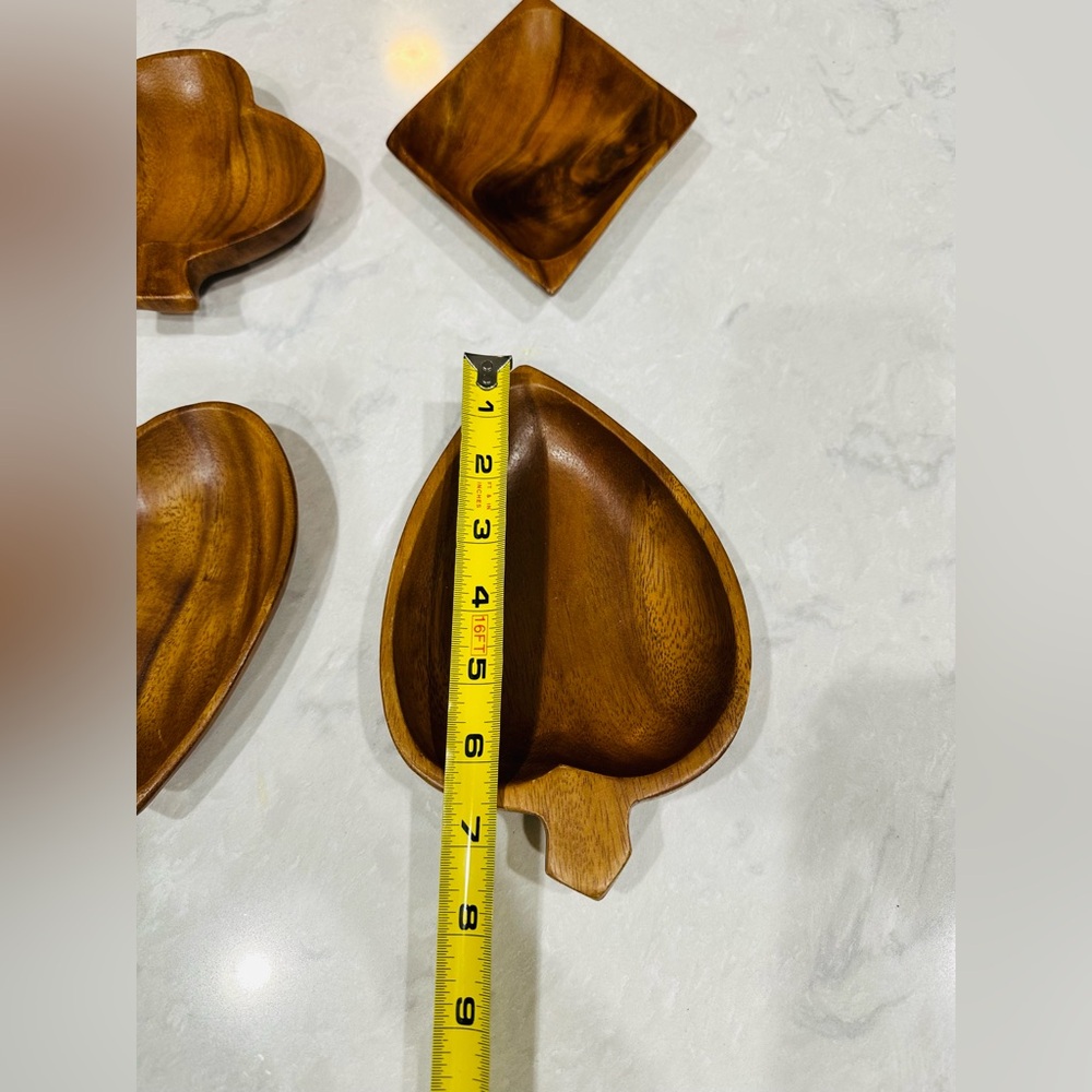 set of 4 vintage monkey pod wood bowls shaped like the suits of a deck of cards - Picture 8 of 10